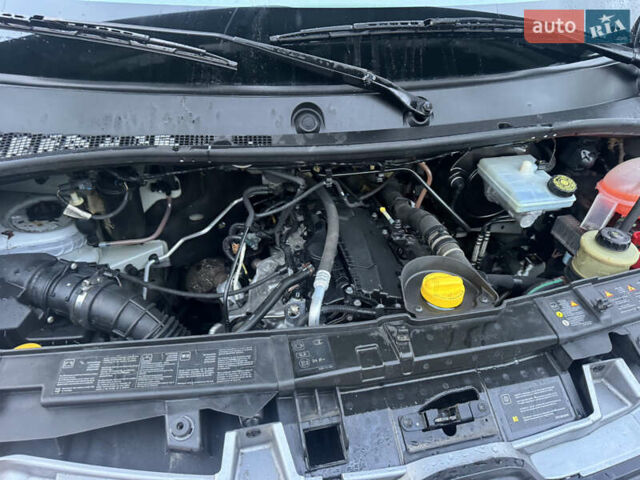 Рено Мастер, объемом двигателя 0 л и пробегом 255 тыс. км за 20900 $, фото 28 на Automoto.ua