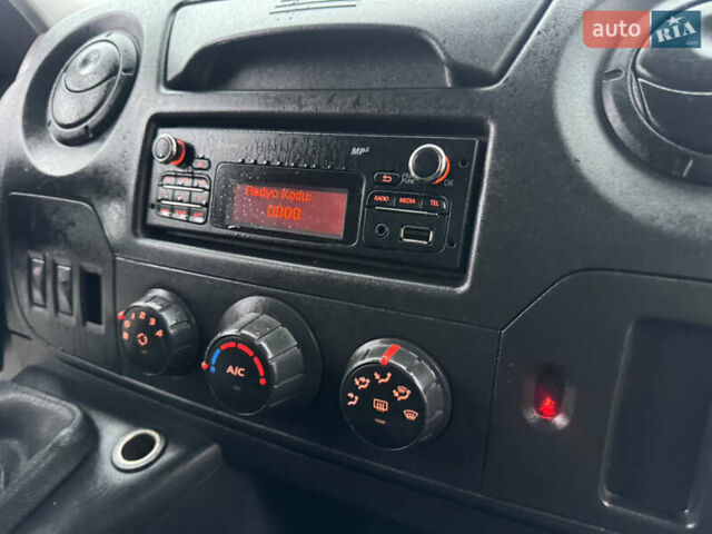 Рено Мастер, объемом двигателя 0 л и пробегом 200 тыс. км за 20900 $, фото 35 на Automoto.ua
