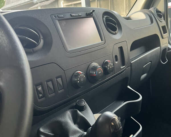 Рено Мастер, объемом двигателя 0 л и пробегом 283 тыс. км за 16600 $, фото 6 на Automoto.ua