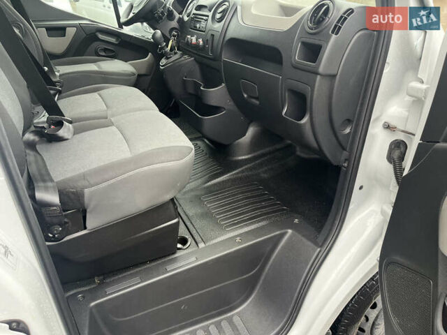 Рено Мастер, объемом двигателя 2.3 л и пробегом 200 тыс. км за 18800 $, фото 19 на Automoto.ua