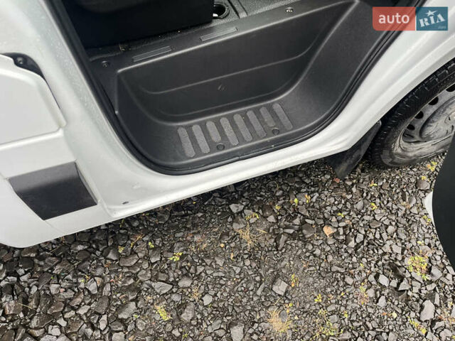 Рено Мастер, объемом двигателя 2.3 л и пробегом 200 тыс. км за 18800 $, фото 18 на Automoto.ua