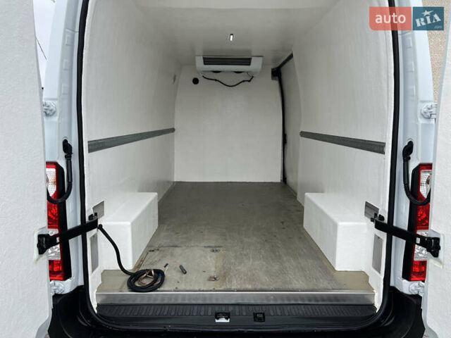 Рено Мастер, объемом двигателя 2.3 л и пробегом 280 тыс. км за 18500 $, фото 31 на Automoto.ua