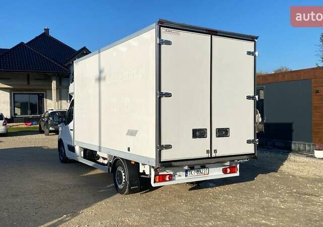 Рено Мастер, объемом двигателя 0 л и пробегом 300 тыс. км за 31000 $, фото 4 на Automoto.ua