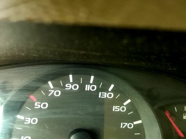 Рено Мастер, объемом двигателя 2.3 л и пробегом 500 тыс. км за 11500 $, фото 1 на Automoto.ua