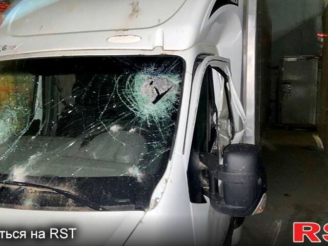 Рено Мастєр, об'ємом двигуна 2.3 л та пробігом 450 тис. км за 12800 $, фото 1 на Automoto.ua