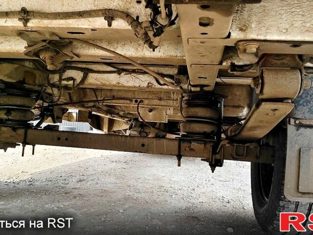 Рено Мастер, объемом двигателя 2.3 л и пробегом 438 тыс. км за 15500 $, фото 6 на Automoto.ua