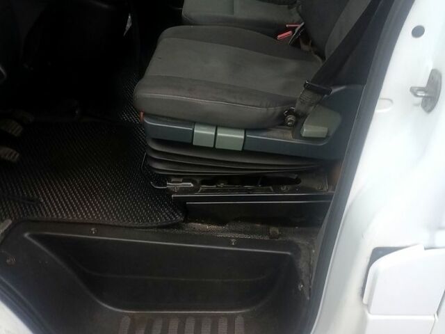 Рено Мастер, объемом двигателя 2.3 л и пробегом 376 тыс. км за 13800 $, фото 6 на Automoto.ua