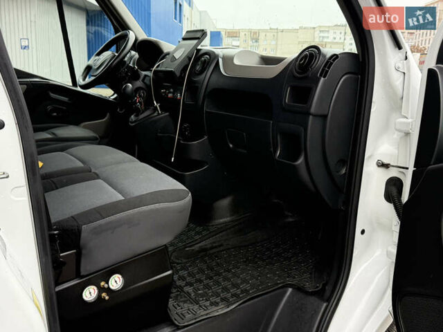 Рено Мастер, объемом двигателя 2.3 л и пробегом 564 тыс. км за 12700 $, фото 4 на Automoto.ua