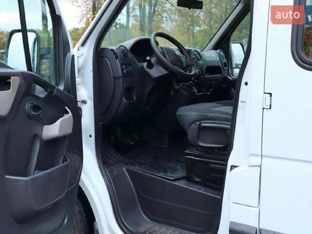 Рено Мастер, объемом двигателя 2.3 л и пробегом 200 тыс. км за 19500 $, фото 1 на Automoto.ua