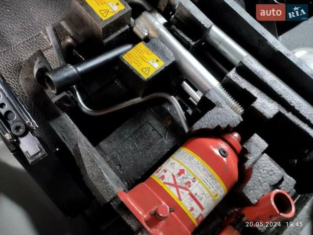 Рено Мастер, объемом двигателя 0 л и пробегом 690 тыс. км за 17200 $, фото 22 на Automoto.ua