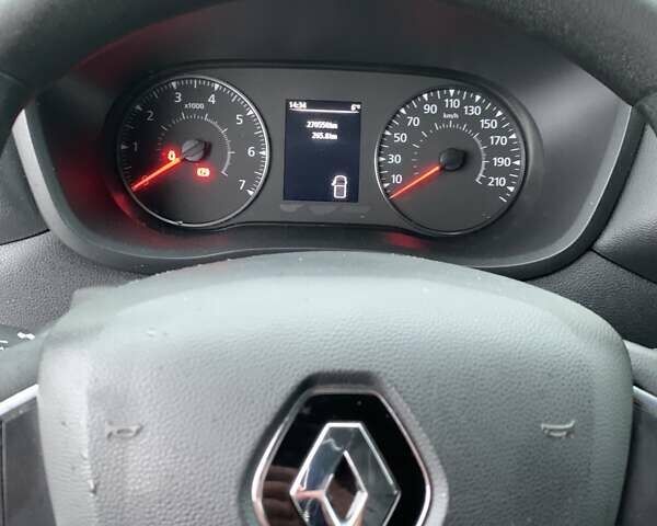 Рено Мастер, объемом двигателя 2.3 л и пробегом 270 тыс. км за 19500 $, фото 3 на Automoto.ua