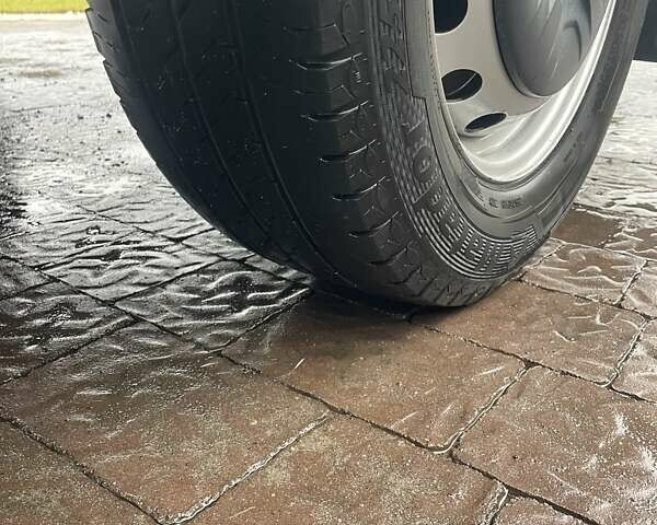 Рено Мастер, объемом двигателя 2.3 л и пробегом 308 тыс. км за 17700 $, фото 26 на Automoto.ua