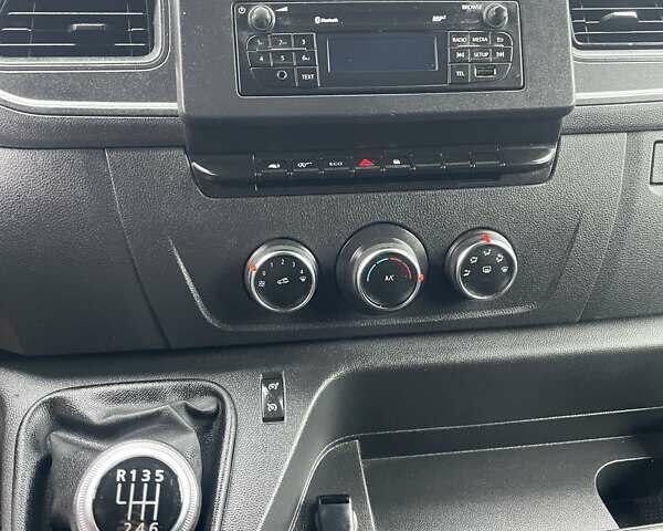 Рено Мастер, объемом двигателя 2.3 л и пробегом 308 тыс. км за 17700 $, фото 44 на Automoto.ua