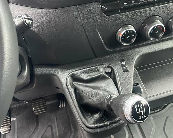 Рено Мастер, объемом двигателя 2.3 л и пробегом 308 тыс. км за 17700 $, фото 43 на Automoto.ua