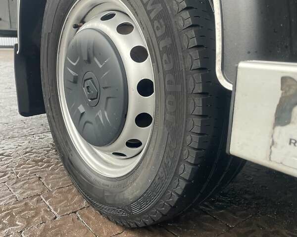 Рено Мастер, объемом двигателя 2.3 л и пробегом 308 тыс. км за 17700 $, фото 32 на Automoto.ua