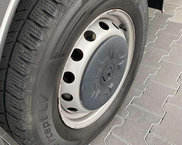 Рено Мастер, объемом двигателя 0 л и пробегом 250 тыс. км за 19700 $, фото 13 на Automoto.ua