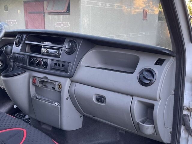Рено Мастєр, об'ємом двигуна 0 л та пробігом 0 тис. км за 5750 $, фото 12 на Automoto.ua