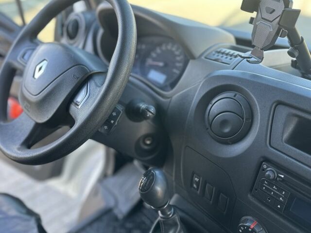 Рено Мастер, объемом двигателя 0 л и пробегом 0 тыс. км за 19500 $, фото 9 на Automoto.ua