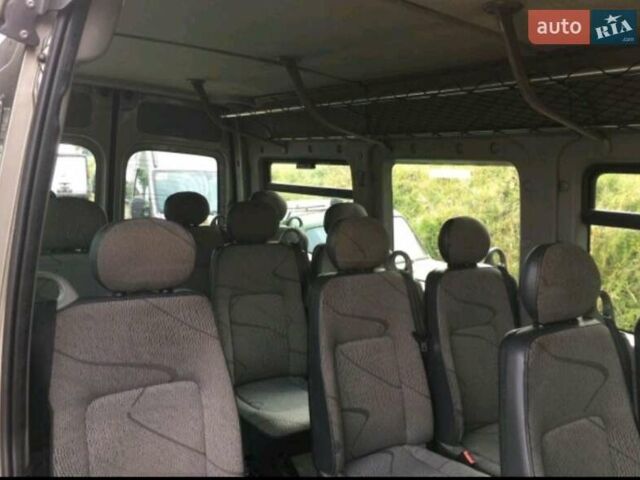 Рено Мастер, объемом двигателя 2.5 л и пробегом 310 тыс. км за 7999 $, фото 4 на Automoto.ua