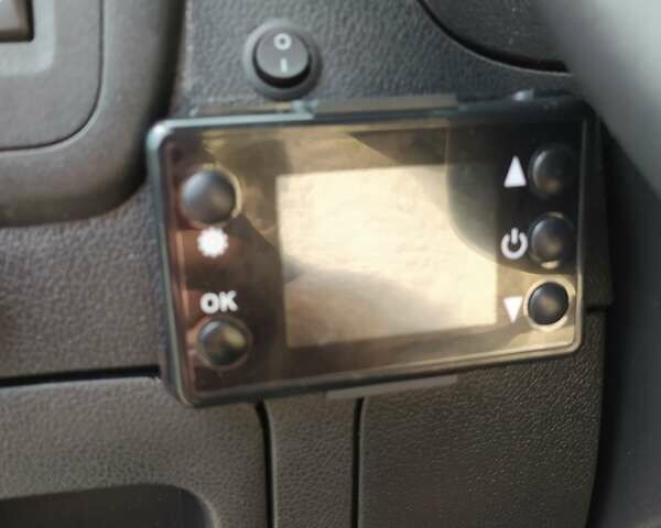 Рено Мастєр, об'ємом двигуна 2.3 л та пробігом 225 тис. км за 21500 $, фото 74 на Automoto.ua