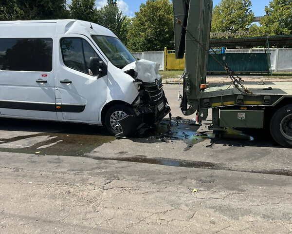 Рено Мастер, объемом двигателя 0 л и пробегом 350 тыс. км за 12000 $, фото 4 на Automoto.ua