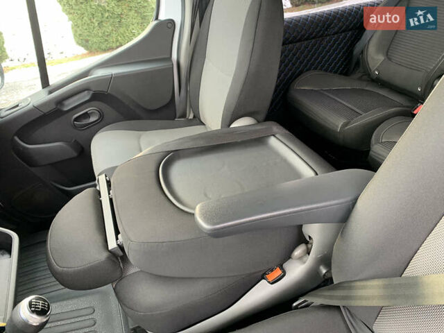 Рено Мастер, объемом двигателя 2.3 л и пробегом 62 тыс. км за 28000 $, фото 21 на Automoto.ua
