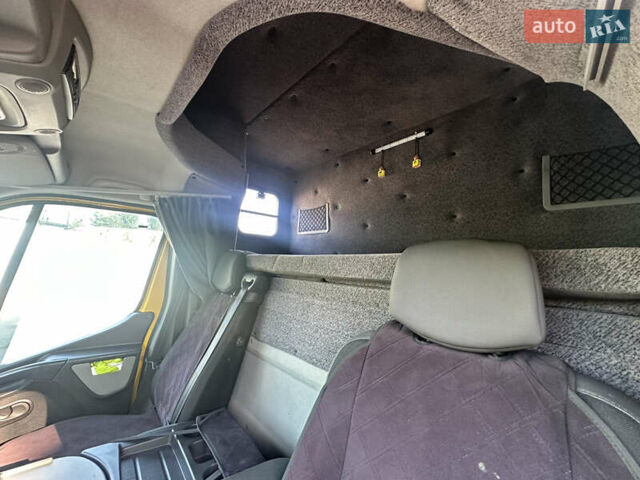 Жовтий Рено Мастєр, об'ємом двигуна 2.3 л та пробігом 536 тис. км за 16700 $, фото 32 на Automoto.ua