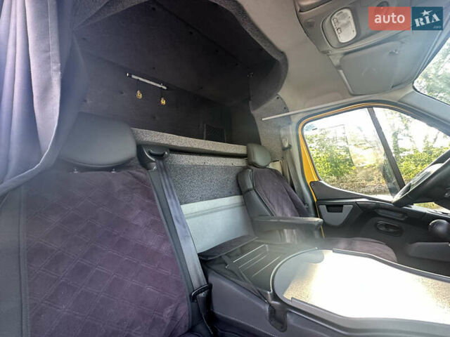 Жовтий Рено Мастєр, об'ємом двигуна 2.3 л та пробігом 537 тис. км за 16500 $, фото 22 на Automoto.ua