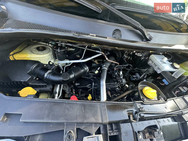 Жовтий Рено Мастєр, об'ємом двигуна 2.3 л та пробігом 537 тис. км за 16500 $, фото 43 на Automoto.ua