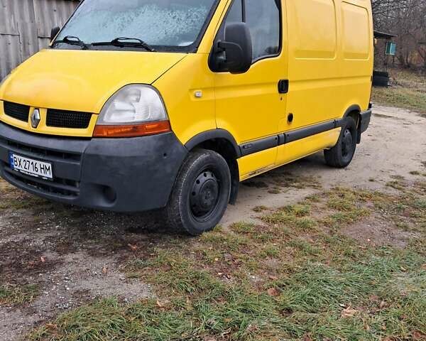 Желтый Рено Мастер, объемом двигателя 2.5 л и пробегом 465 тыс. км за 4900 $, фото 1 на Automoto.ua