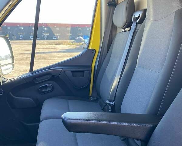 Желтый Рено Мастер, объемом двигателя 2.3 л и пробегом 320 тыс. км за 16500 $, фото 15 на Automoto.ua