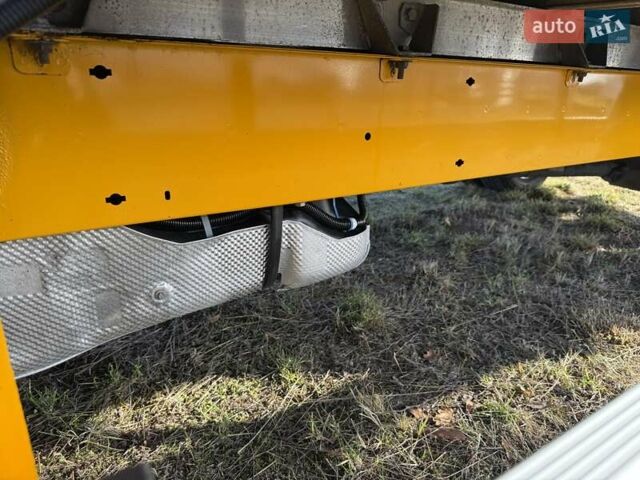 Желтый Рено Мастер, объемом двигателя 2.3 л и пробегом 260 тыс. км за 23499 $, фото 34 на Automoto.ua