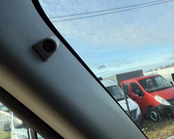 Желтый Рено Мастер, объемом двигателя 2.3 л и пробегом 260 тыс. км за 23499 $, фото 51 на Automoto.ua