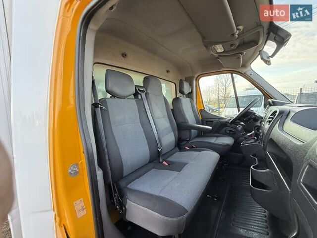 Желтый Рено Мастер, объемом двигателя 2.3 л и пробегом 260 тыс. км за 23499 $, фото 41 на Automoto.ua