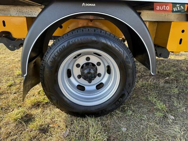 Желтый Рено Мастер, объемом двигателя 2.3 л и пробегом 260 тыс. км за 23499 $, фото 38 на Automoto.ua