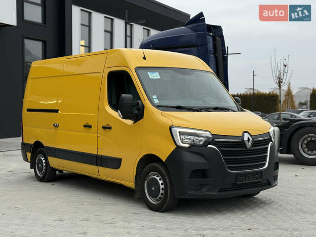 Желтый Рено Мастер, объемом двигателя 0 л и пробегом 32 тыс. км за 18000 $, фото 2 на Automoto.ua