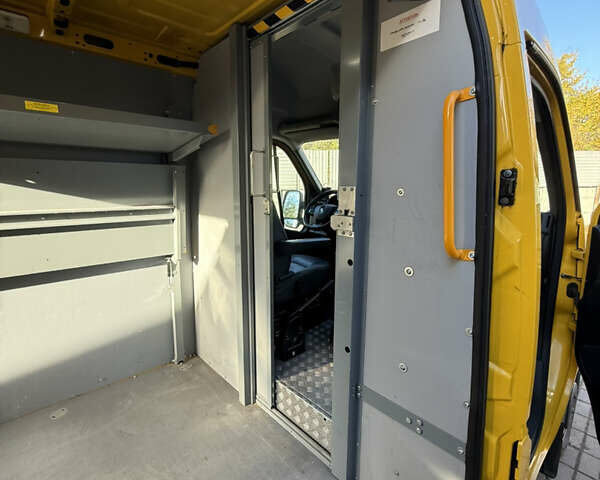 Рено Мастер 2020 в Львове на Automoto.ua Желтый Рено Мастер, объемом двигателя 0 л и пробегом 65 тыс. км за 16600 $, фото 26 на Automoto.ua