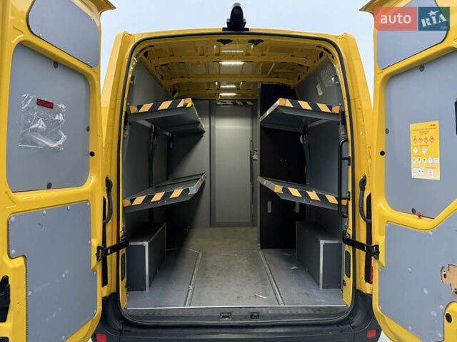 Желтый Рено Мастер, объемом двигателя 0 л и пробегом 32 тыс. км за 18000 $, фото 7 на Automoto.ua