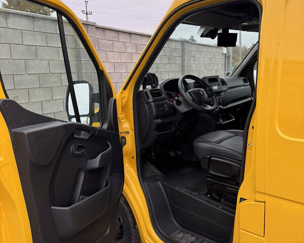 Желтый Рено Мастер, объемом двигателя 0 л и пробегом 28 тыс. км за 16900 $, фото 17 на Automoto.ua