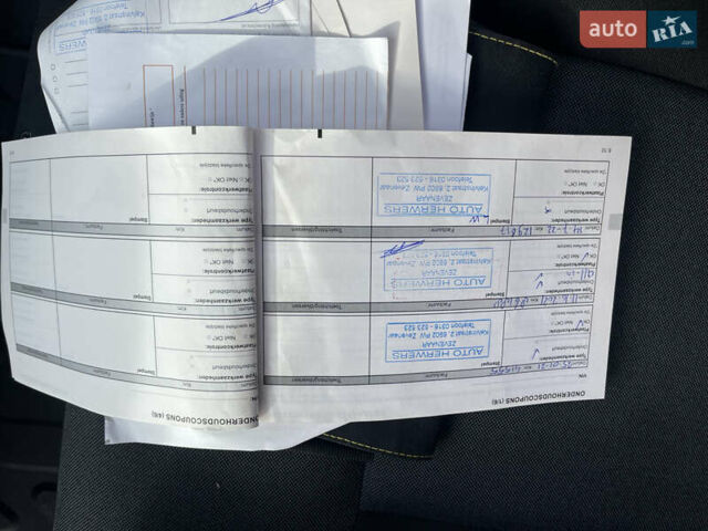 Желтый Рено Мастер, объемом двигателя 2.3 л и пробегом 197 тыс. км за 23000 $, фото 33 на Automoto.ua