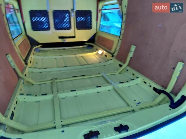 Жовтий Рено Мастєр, об'ємом двигуна 2.3 л та пробігом 140 тис. км за 18600 $, фото 25 на Automoto.ua