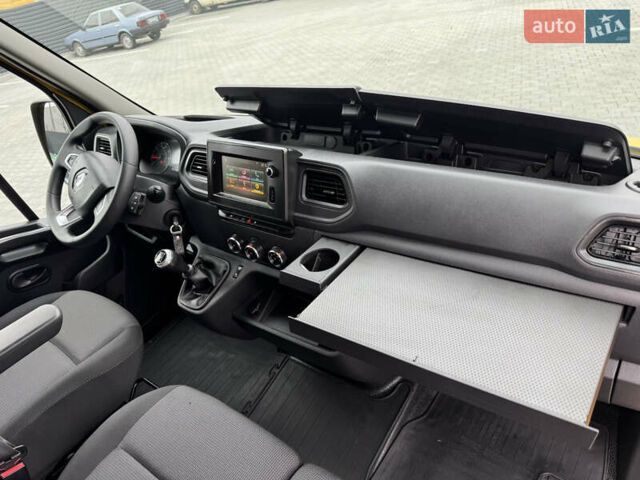 Желтый Рено Мастер, объемом двигателя 0 л и пробегом 240 тыс. км за 17900 $, фото 15 на Automoto.ua