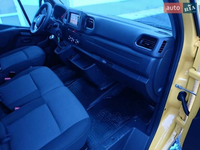 Жовтий Рено Мастєр, об'ємом двигуна 2.3 л та пробігом 226 тис. км за 19499 $, фото 41 на Automoto.ua