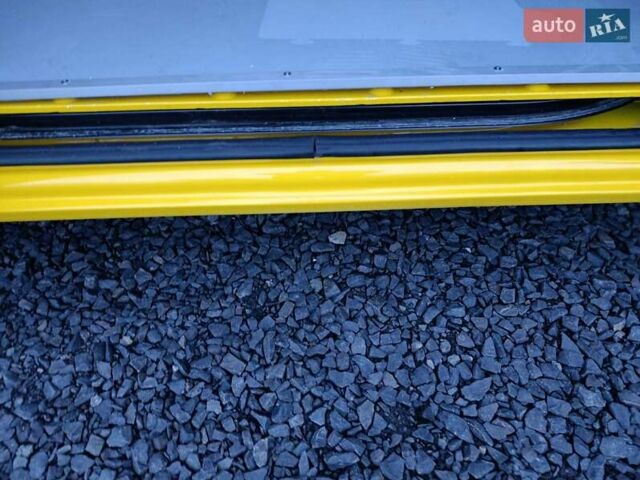 Жовтий Рено Мастєр, об'ємом двигуна 2.3 л та пробігом 226 тис. км за 19499 $, фото 30 на Automoto.ua