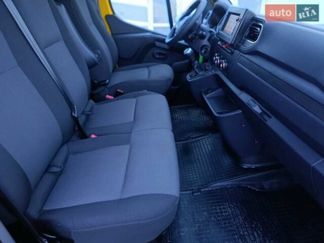 Жовтий Рено Мастєр, об'ємом двигуна 2.3 л та пробігом 226 тис. км за 19499 $, фото 42 на Automoto.ua