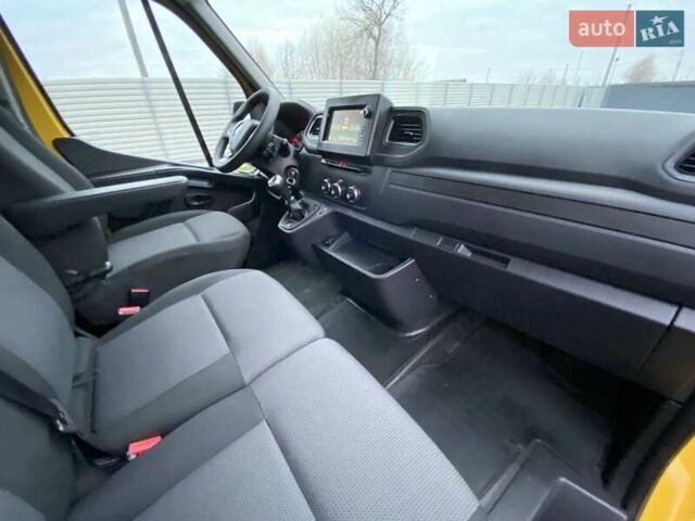 Жовтий Рено Мастєр, об'ємом двигуна 2.3 л та пробігом 241 тис. км за 18999 $, фото 31 на Automoto.ua