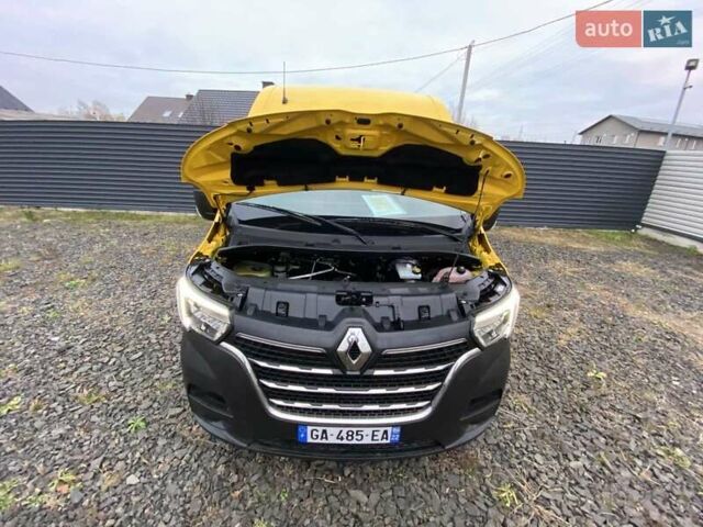 Жовтий Рено Мастєр, об'ємом двигуна 2.3 л та пробігом 241 тис. км за 18999 $, фото 21 на Automoto.ua