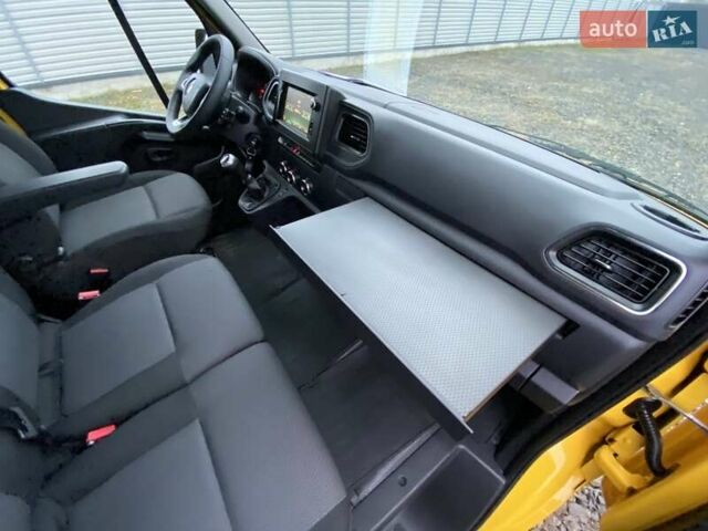 Жовтий Рено Мастєр, об'ємом двигуна 2.3 л та пробігом 241 тис. км за 18999 $, фото 34 на Automoto.ua