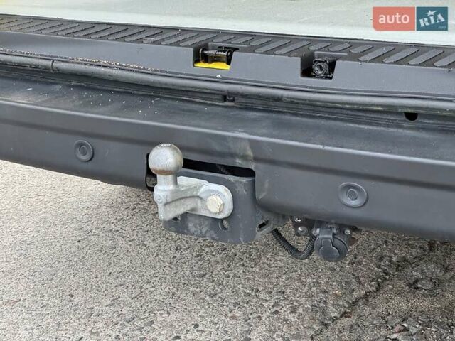 Жовтий Рено Мастєр, об'ємом двигуна 2.3 л та пробігом 193 тис. км за 18800 $, фото 20 на Automoto.ua