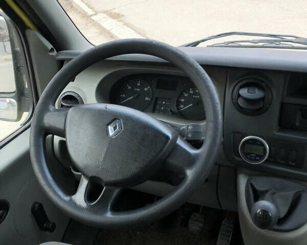 Желтый Рено Мастер, объемом двигателя 2.5 л и пробегом 244 тыс. км за 7300 $, фото 17 на Automoto.ua